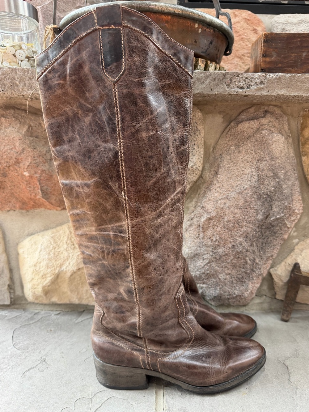 Steve Madden "Manor" Distressed
Leather Tall Riding Boots Brown Pull On